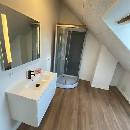 Apartment Nybygget Laekker Lejlighed. *